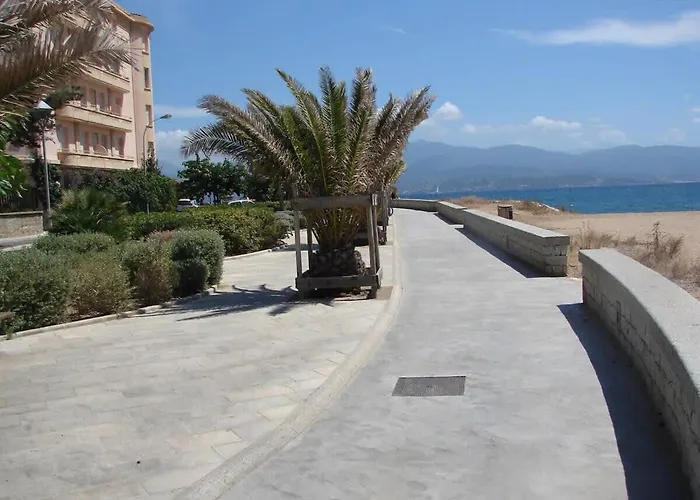 Casamea - Escapade En Bord De Mer, Acces Apartment Ajaccio (Corsica)